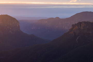 Fototapeta na wymiar First light hitting the valley at Blue Mountains, Australia.