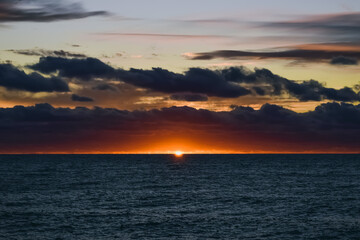Obraz premium sunset over the sea