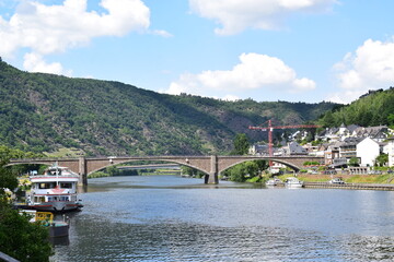 Fototapeta na wymiar Skagerakbrücke in Cochem