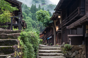 早朝の妻籠宿