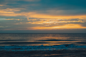 Fototapeta premium sunset over the sea