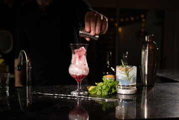 drink, cocktail, alcoholic beverage, prepared by a bartender, with fruits and natural juices