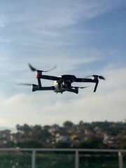 Drone em Voo / Drone in flight