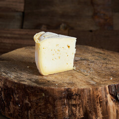 Cheese, spices, mushrooms and tomatoes