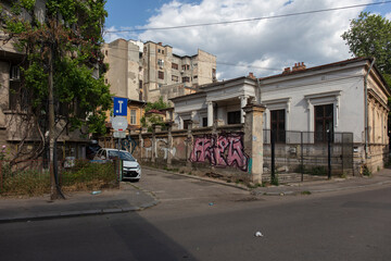 Fototapeta na wymiar cityscape of Bucharest city, Romania