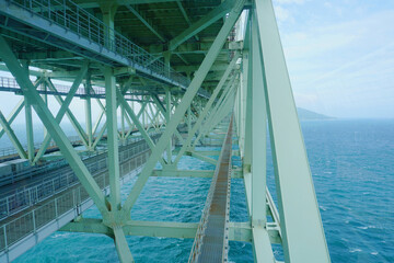 明石海峡大橋内部02