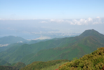 Fototapeta na wymiar panorama view from Mt. Unzen / 雲仙岳からのパノラマビュー