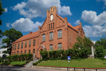 Fototapeta na wymiar Budynek starego gimnazjum w Barczewie