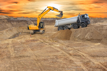 Bagger auf einer Baustelle