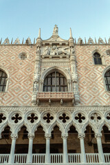 Fototapeta premium The Doge's Palace in Venice on a summer evening