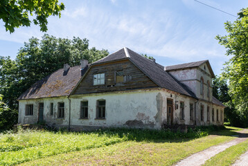Fototapeta na wymiar maison in saaremaa, estonia