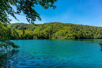Entdeckungstour durch den wunderschönen Nationalpark Plitvicer Seen - Kroatien