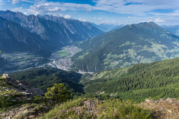 Naklejka premium mountain panorama Lechtal Alps in Tyrol Landeck sky