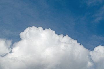 Naklejka na ściany i meble Cumulus, Haufenwolken in einer Nahaufnahme