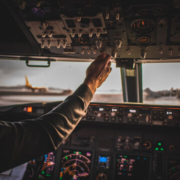 Engine Start, Boeing 737