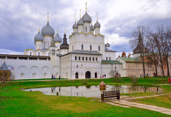 Fototapeta na wymiar The white-stone Rostov Kremlin