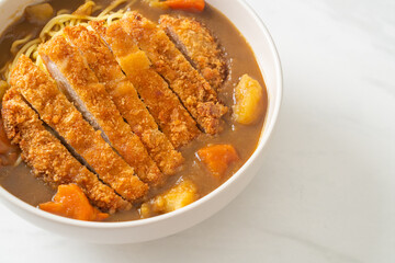 curry ramen noodles with tonkatsu fried pork cutlet