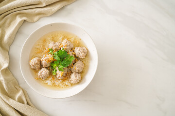 Boiled Rice with Pork Bowl