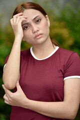 Naklejka premium Filipina Woman And Sadness Wearing Tshirt