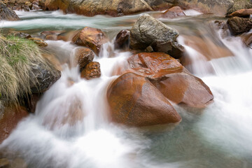 Rio Cinqueta de Añes Cruces.Valle de Gistain.Pirineo Aragones. Huesca. España.