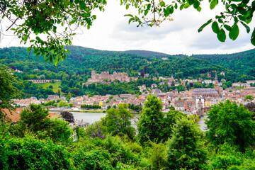 View of Heidelberg with the castle and the old bridge on the Neckar.
 - obrazy, fototapety, plakaty