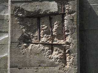 concrete showing rebar corrosion