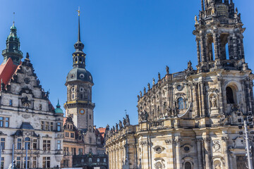 Fototapeta na wymiar Catholic Hofkirche church and Hausmannsturm in Dresden, Germany