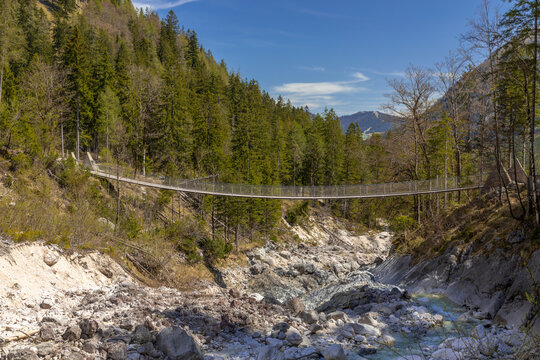 Hängebrücke im Klausbachtal bei Ramsau, Berchtesgaden