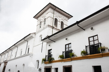 Fototapeta na wymiar Beautiful facades of Popayan city center, also called the White City