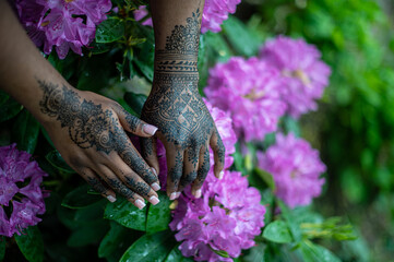 Mehndi, henna body painting (other names for mehendi, mehandi, mandi).