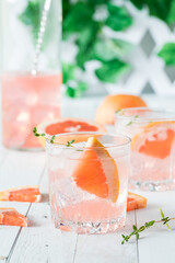 Refreshing grapefruit spritzer drinks ready for drinking. 