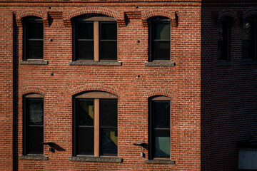 Obraz premium old red brick building 