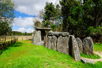 dolmen de Cunha Baixa, entre 3000 y 2500 aC, Beira Baixa, Portugal, europa © Tolo