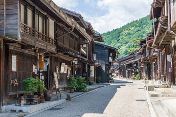 Fototapeta na wymiar 朝の奈良井宿