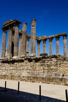 templo de Diana, templo romano de Evora, I a.C,patrimonio de la humanidad, Evora,Alentejo,Portugal, europa