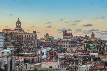 Fototapeta na wymiar skyline of Havana (Habana), capital of Cuba