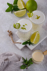 Brazilian white lemonade or limeade.