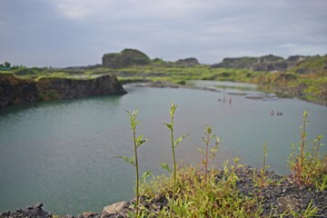Fototapeta premium landscape view with lake at maharashtra, india 