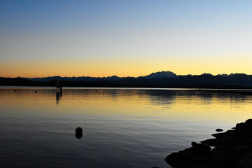 Tramonto sul lago di Varese,Italy