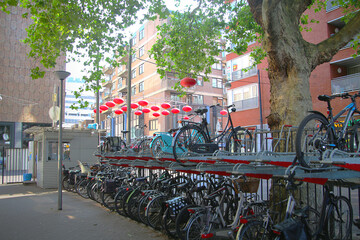 Environmentally friendly, bicycles in the city, free parking shed (near Chinatown, Den Haag, Netherlands)
