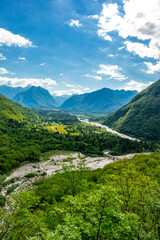 Fototapeta na wymiar Wanderung zum Boka Wasserfall im Soca-Valley - Bovec - Slowenien