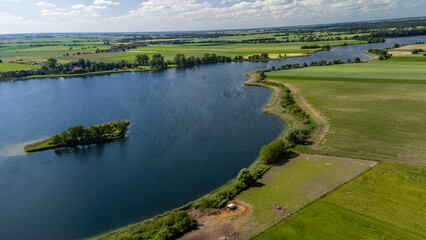 Fototapeta na wymiar Jezioro Lednickie w Wielkopolskce