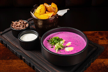 cold beetroot soup with baked potato