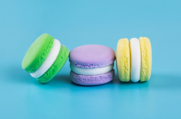 Colorful and delicious macaron cake