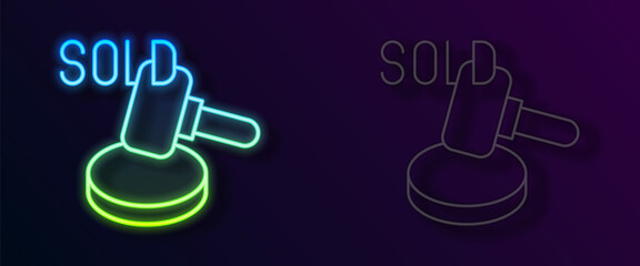 Glowing neon line Auction hammer icon isolated on black background. Gavel - hammer of judge or auctioneer. Bidding process, deal done. Auction bidding. Vector