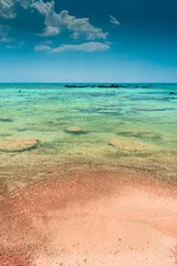 Fototapete Elafonissi Strand, Kreta, Griekenland Erstaunlicher rosa Sandstrand mit kristallklarem Wasser am Strand von Elafonissi, Kreta, Griechenland
