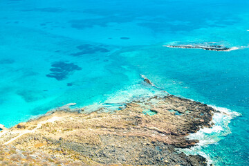 Obraz na płótnie Canvas Crystal clear water of the Balos Lagoon, Crete, Greece