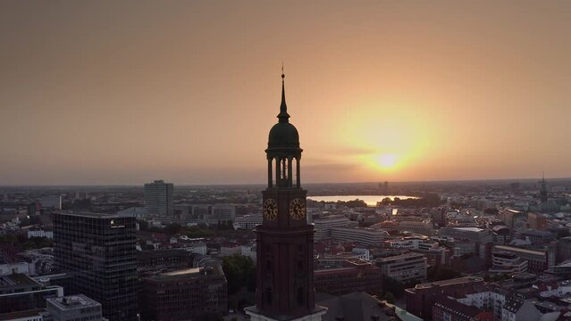Die evangelische Hauptkirche Sankt Michaelis