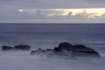 Obraz premium Long exposure seascape at dusk