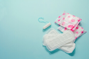 feminine sanitary pads and tampons - obrazy, fototapety, plakaty